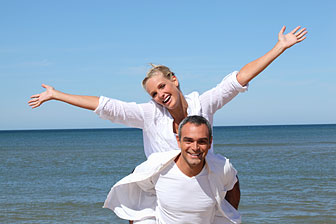 couple en bord de mer